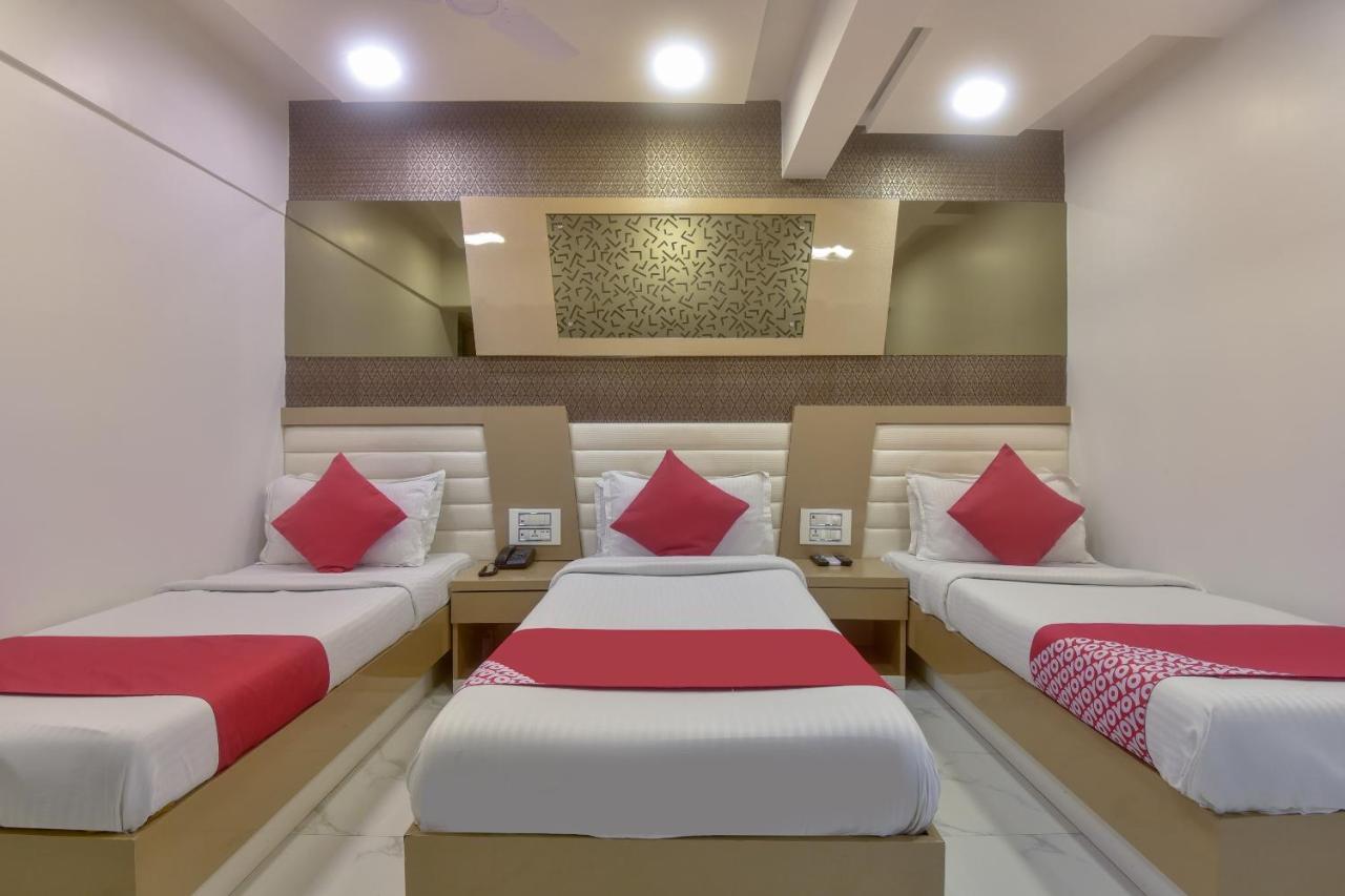 Oyo 28893 Hotel Gulf Bombaj Zewnętrze zdjęcie