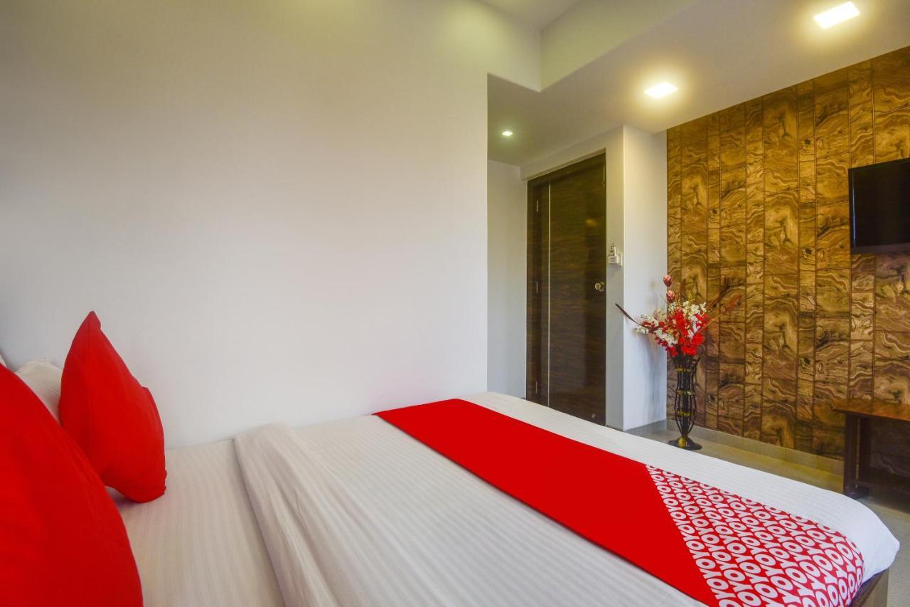 Oyo 28893 Hotel Gulf Bombaj Zewnętrze zdjęcie