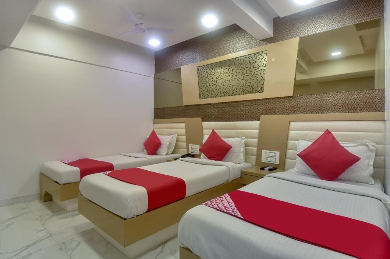 Oyo 28893 Hotel Gulf Bombaj Zewnętrze zdjęcie